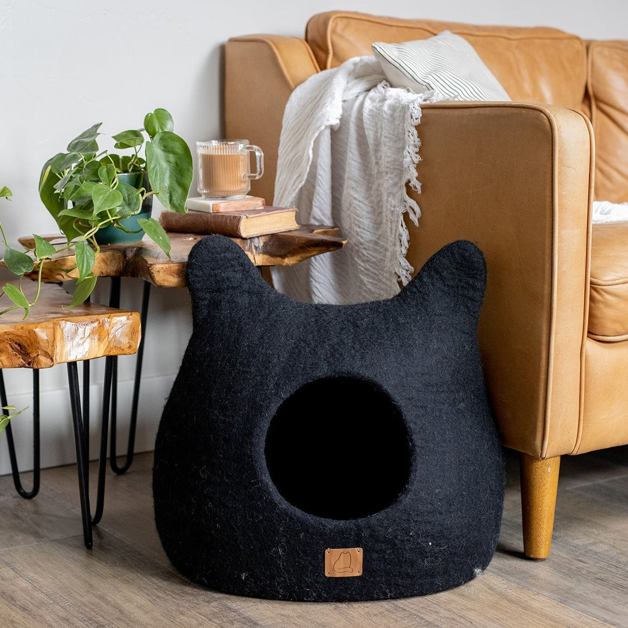 Cat Ear Cave Bed - Felted Wool Hideout for Playful Kitties