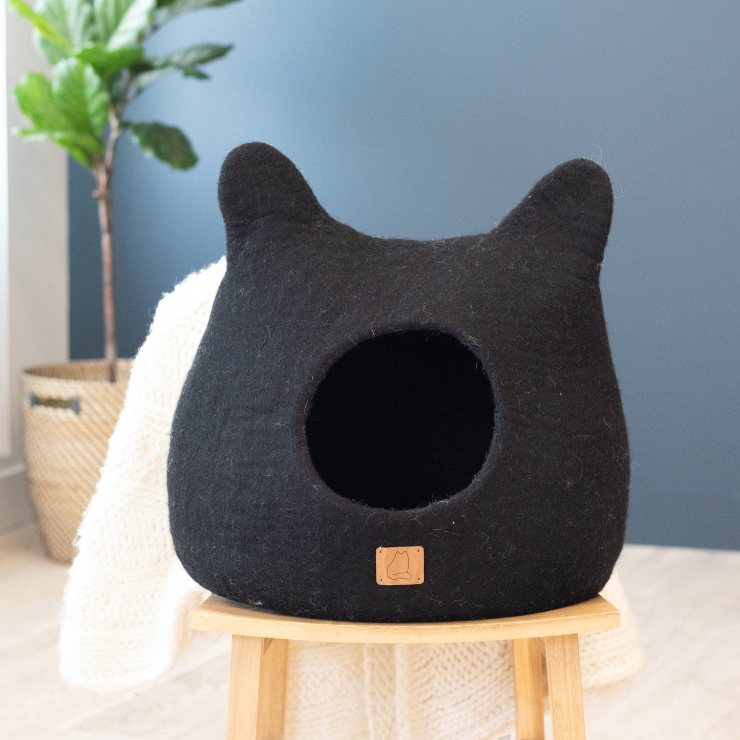 Cat Ear Cave Bed - Felted Wool Hideout for Playful Kitties