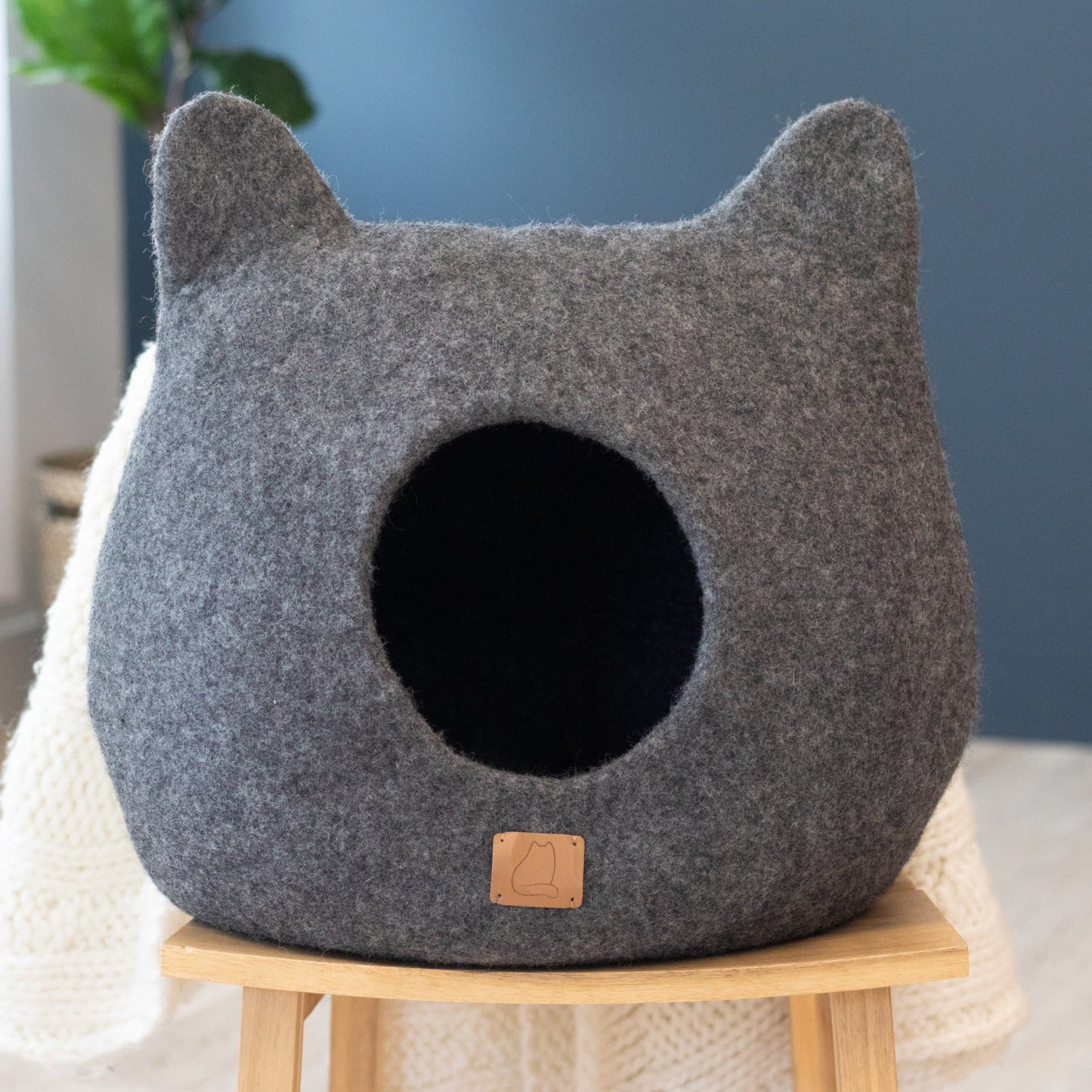 Cat Ear Cave Bed - Felted Wool Hideout for Playful Kitties