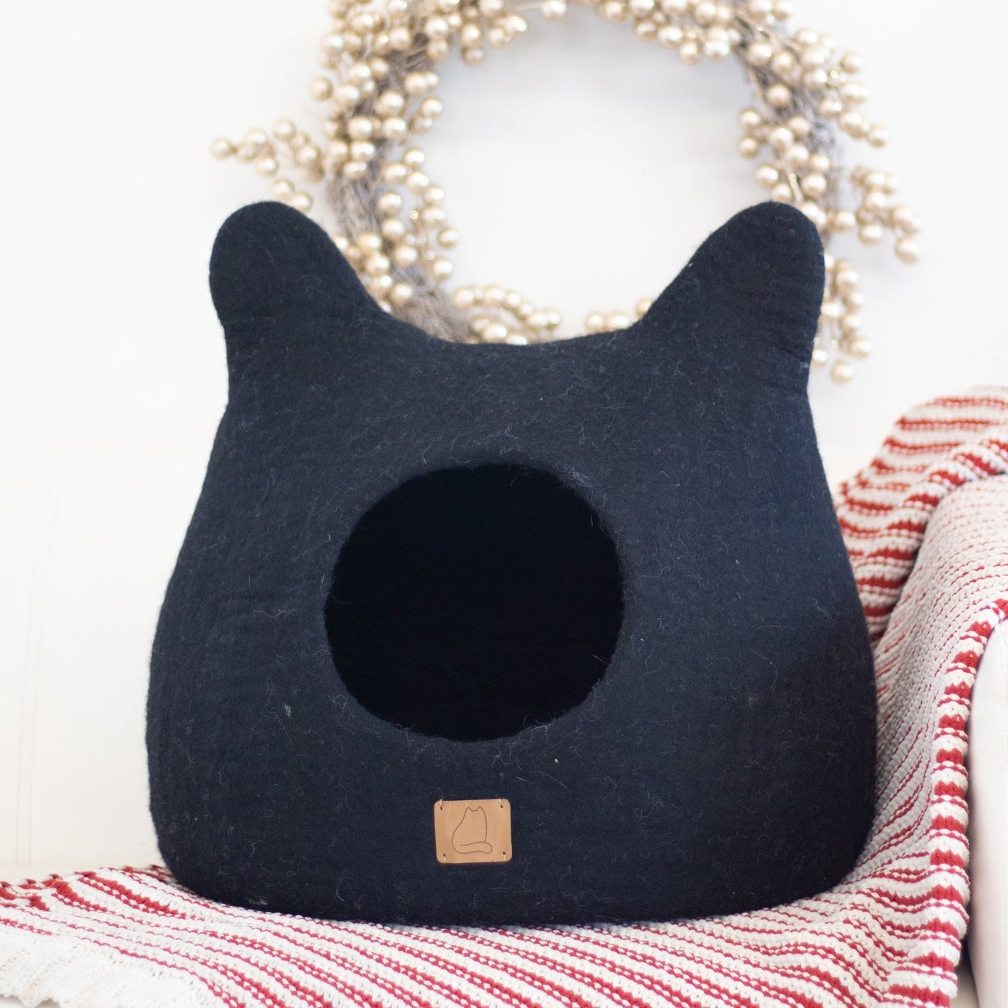 Cat Ear Cave Bed - Felted Wool Hideout for Playful Kitties